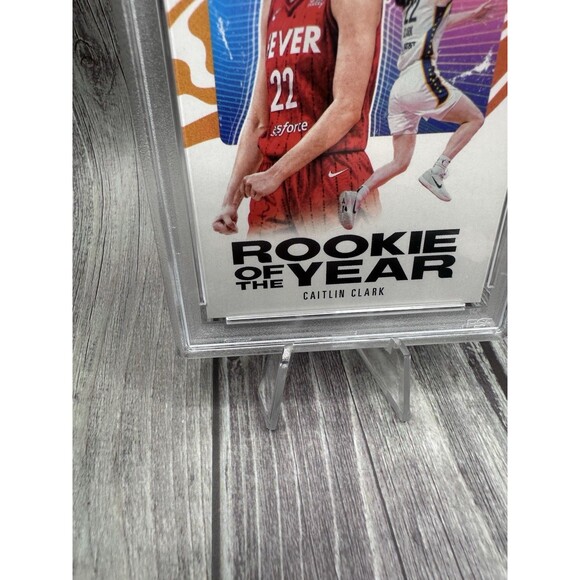 2024-25 Panini Instant WNBA - Caitlin Clark Rookie of the Year #CCRLY-A PSA 9 - Picture 5 of 10